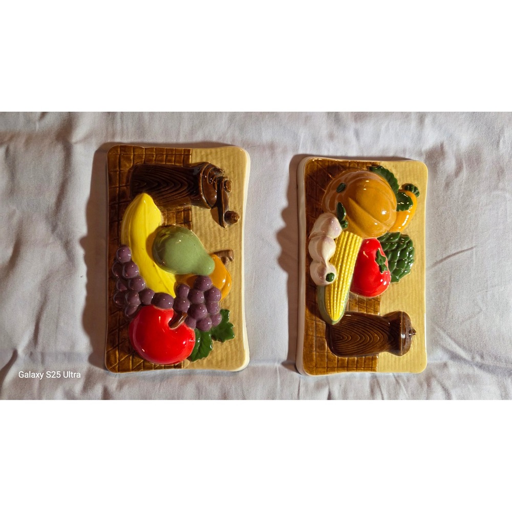Vintage Chalkware Fruit and Vegetable Wall Plaques Set of 2 Kitchen Decor 8.5in